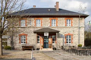 station building at Beilngries station