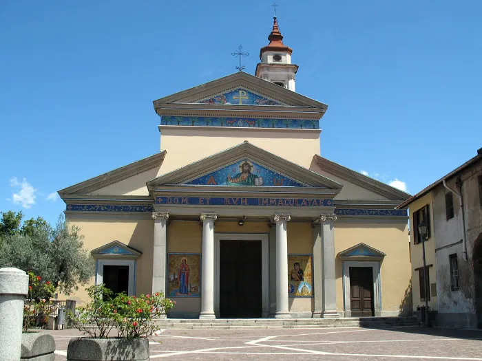 La chiesa parrocchiale di Origgio.