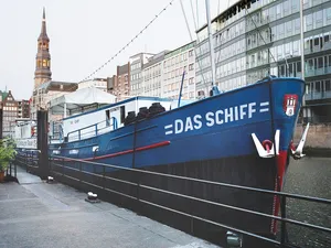 Das Schiff