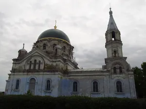 Holy Trinity church, Stari Troiany