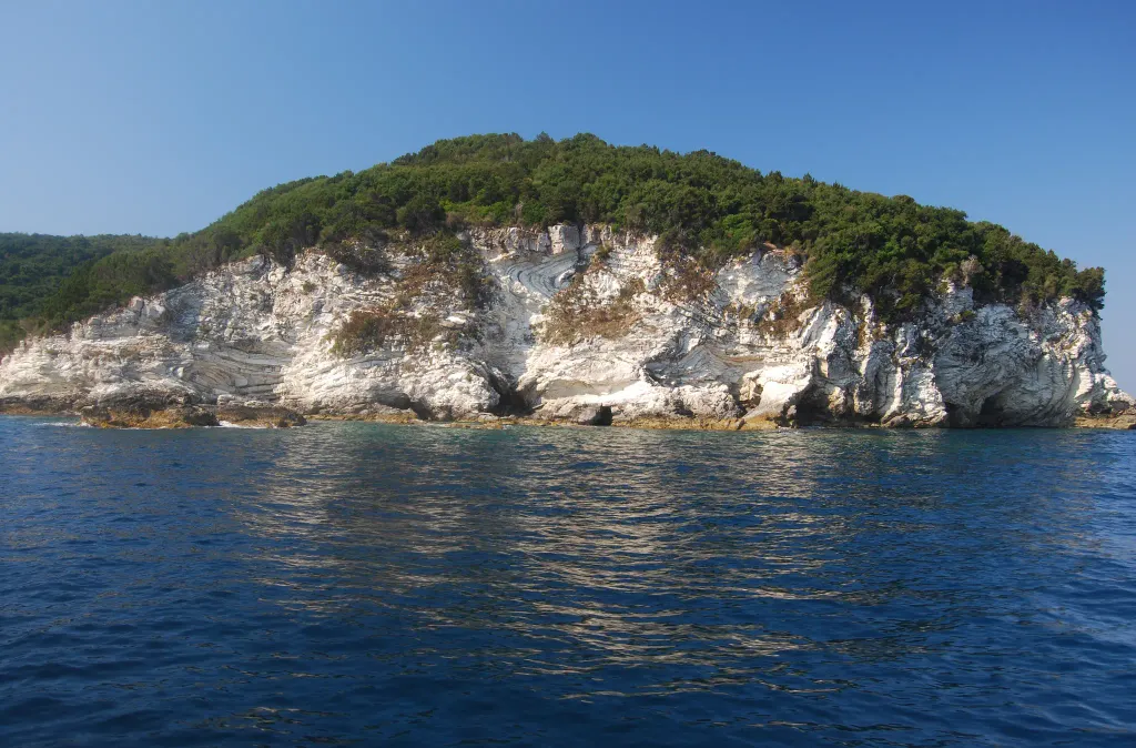Antipaxos