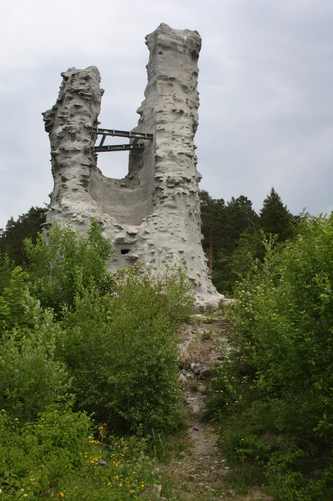 Ruine des Bergfrieds