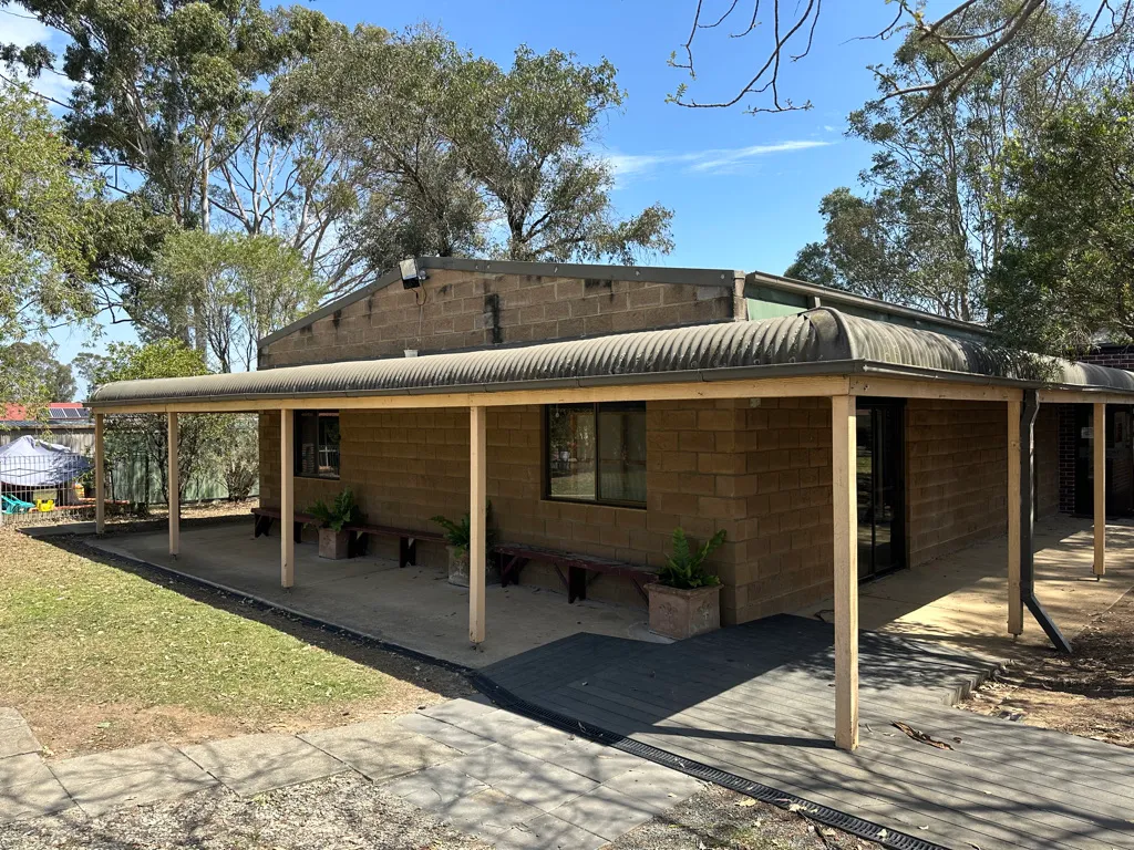 Crossroads Baptist Church is located on Church Street in Rossmore, New South Wales.