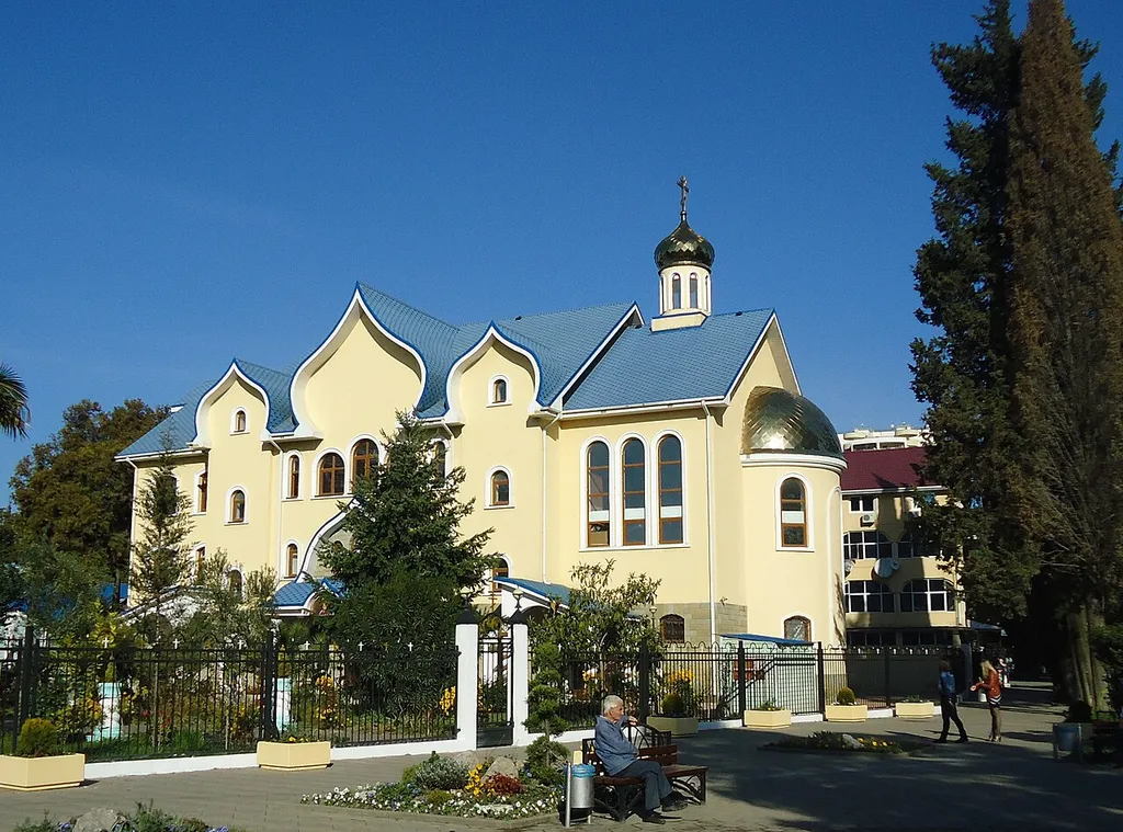 Церковь Святого Духа в Адлере