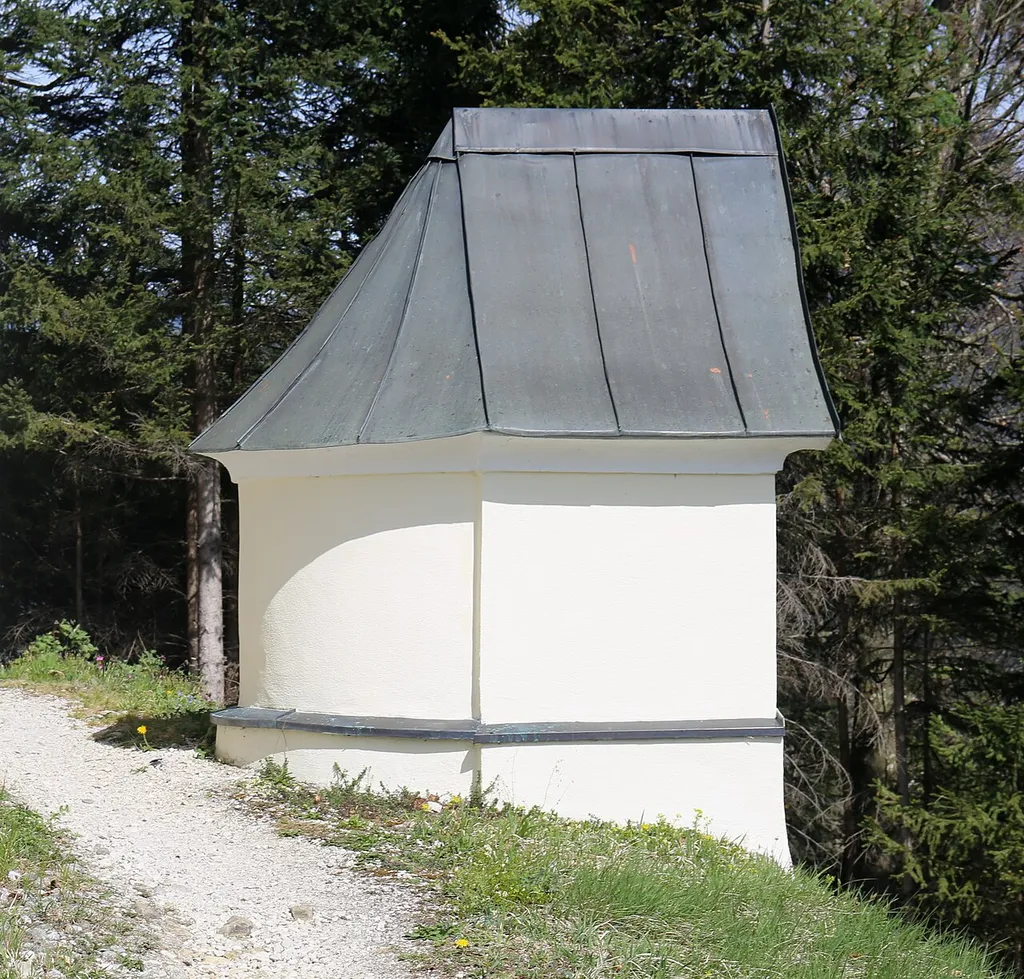 This media shows the remarkable cultural object in the Austrian state of Tyrol listed by the Tyrolean Art Cadastre with the ID 2974. (on tirisMaps, pdf, Fotoarchiv Tiroler Kunstkataster, more images on Commons, Wikidata)