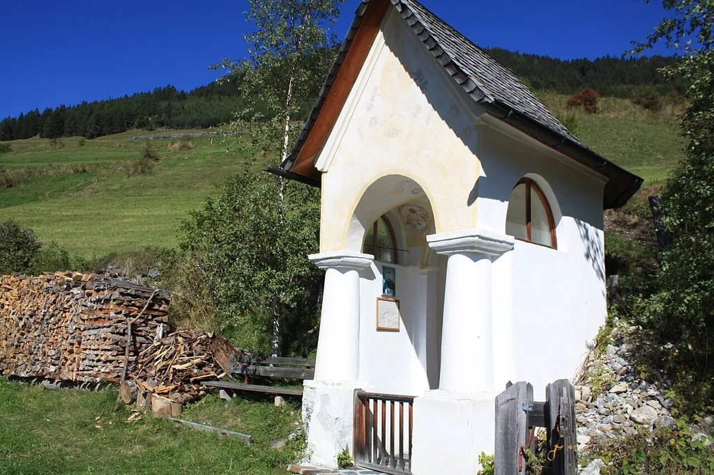 This media shows the protected monument with ObjektID 92696 in Austria. (Commons, de, Wikidata)