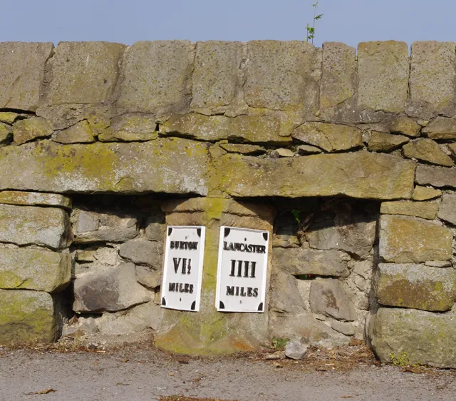 Milestone, Bolton-le-Sands