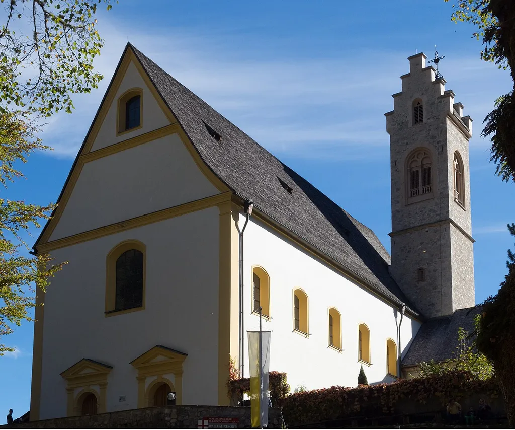 The church of the St. Georgenberg monastery from NW This media shows the protected monument with ObjektID 101230 in Austria. (Commons, de, Wikidata)