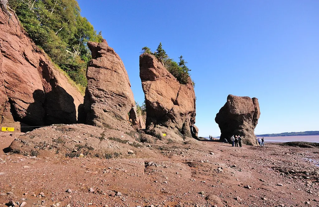Hopewell Rocks Provincial Park