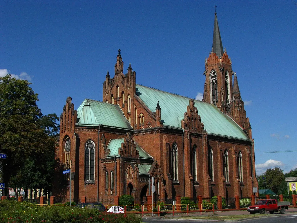 Kościół parafialny p. w. św. Jana Chrzciciela, Sosnowiec, ul. Wojska Polskiego, widok od ul. Orląt Lwowskich