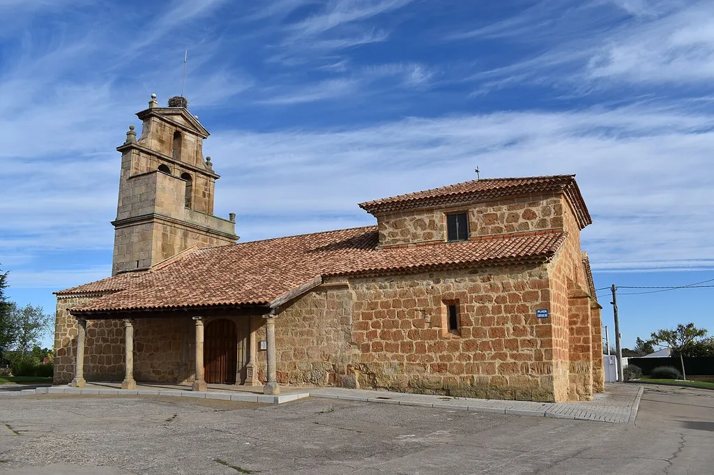 Robliza de Cojos - igrexa