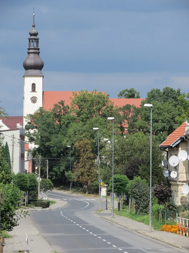 Gliwice Łabędy - kościół parafialny pw. Wniebowzięcia Matki Boskiejk (zabytek nr A/303/60)
