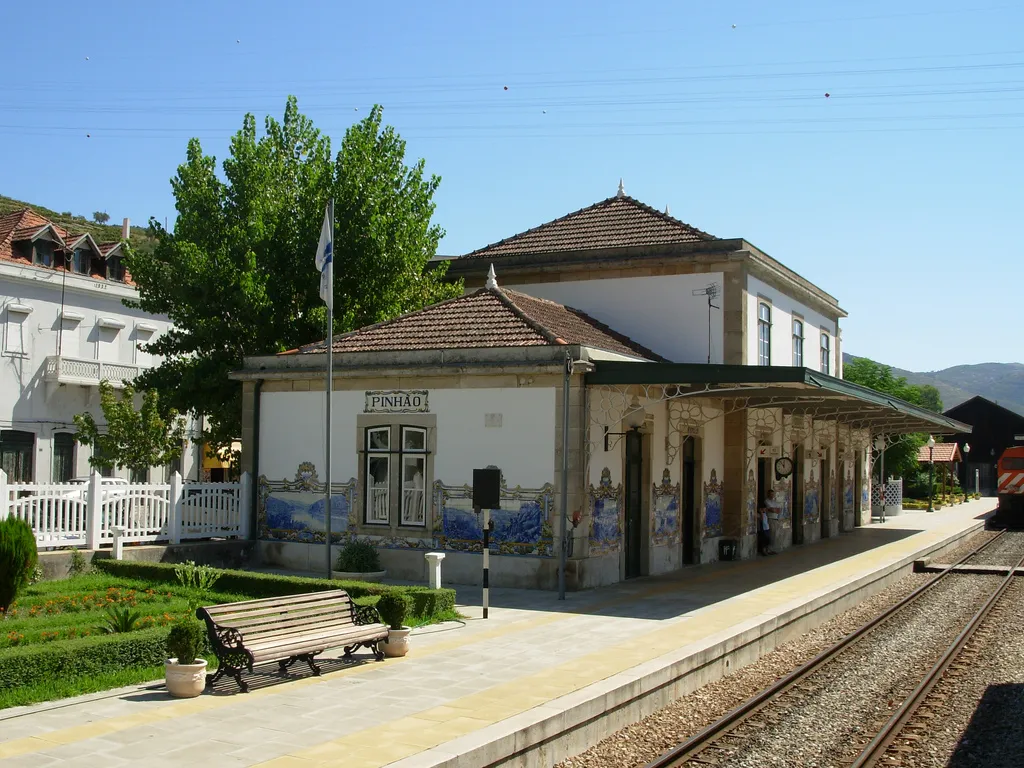 Pinhão train station