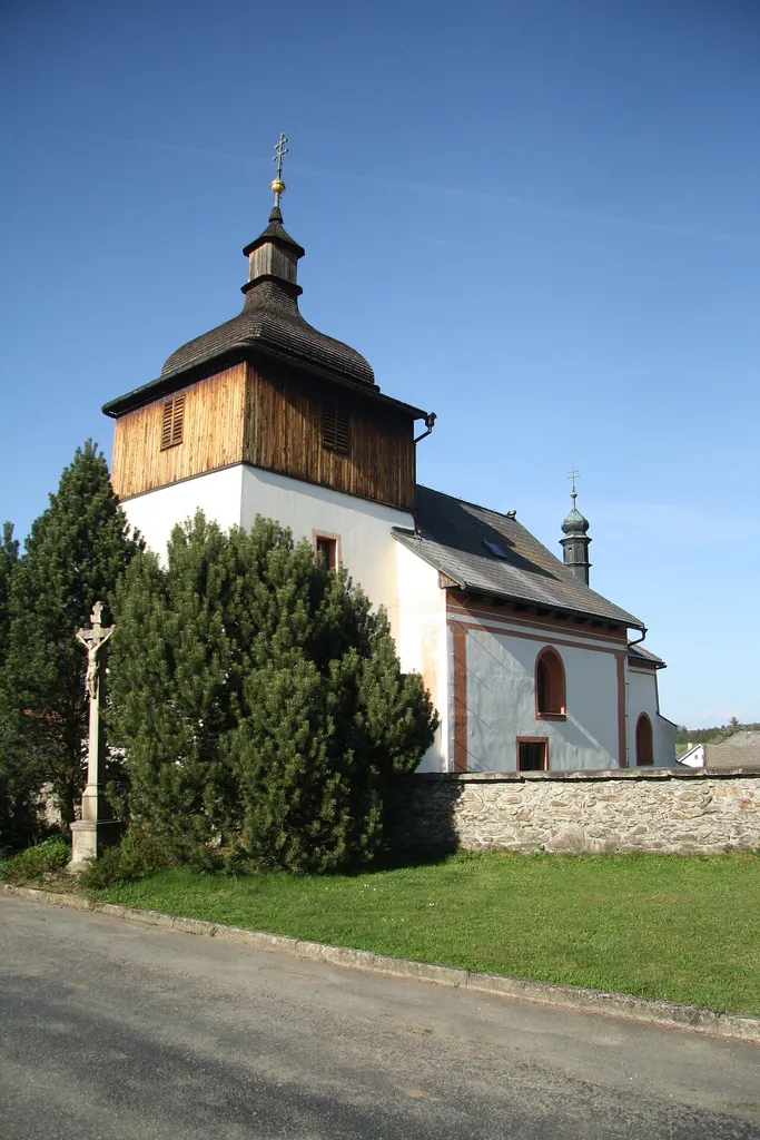 Overview of Church of Saint James the Greater in Veselá, Pelhřimov District.