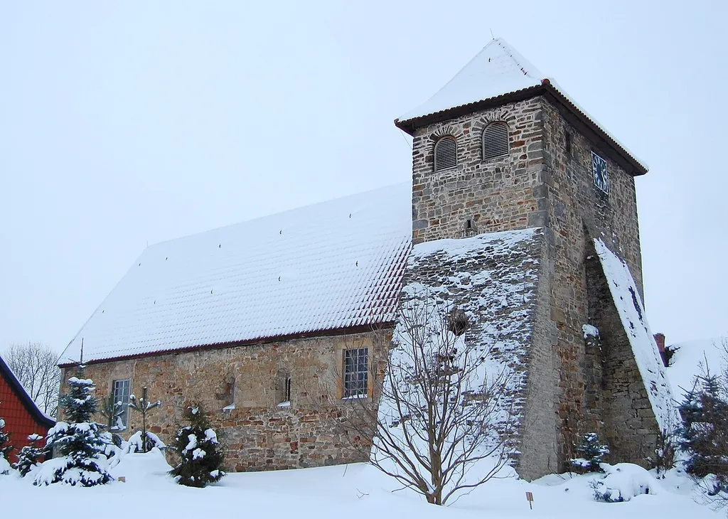 Sankt-Petrus-Kirche in Morsleben, Nordseite