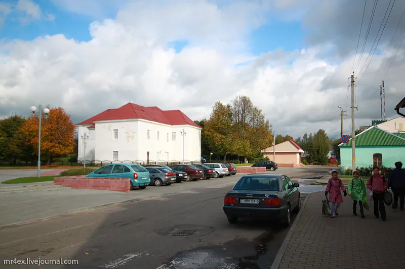 Нясвіж. Корпус кляштара бернардзінцаў