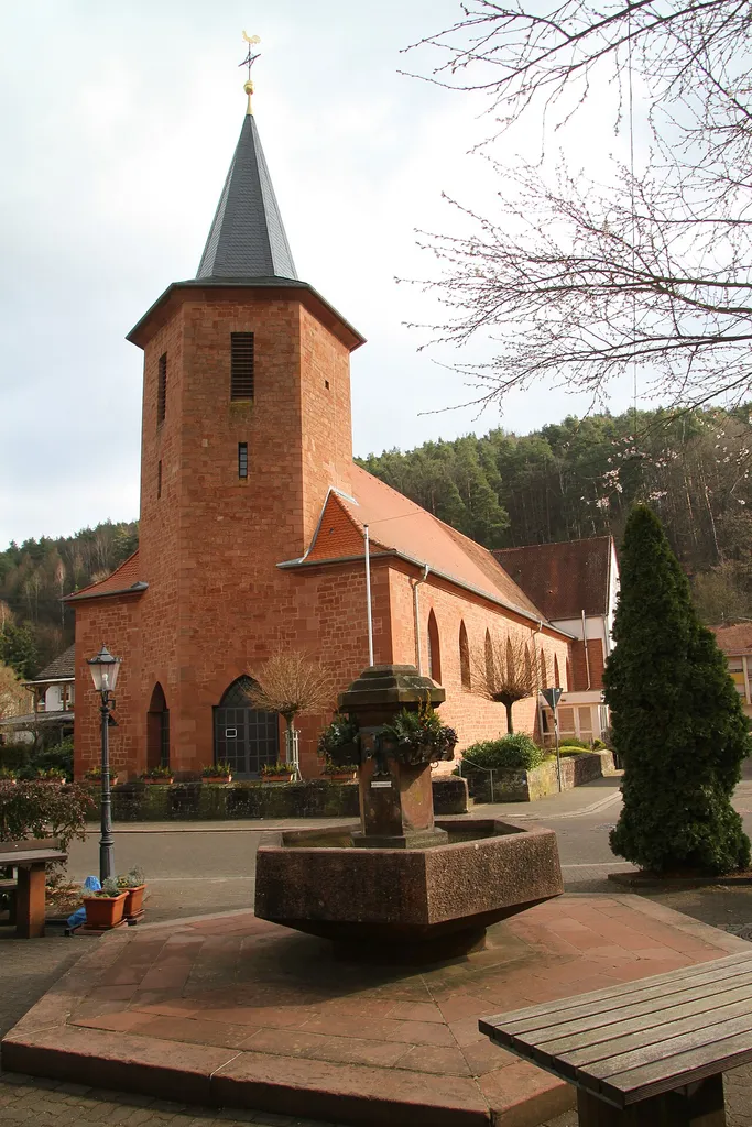 Church of All Saints in Lug.