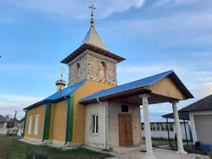 Church of the Assumption in Țînțăreni, Telenești