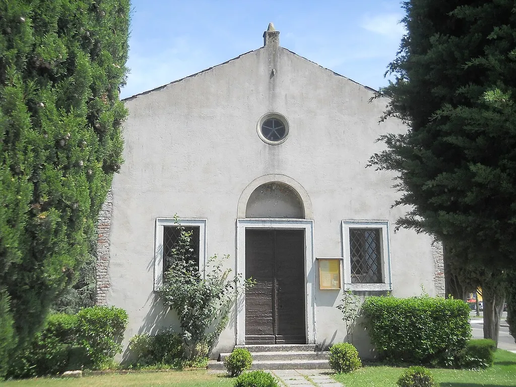 Facciata della chiesetta di San Rocco a Bussolengo (provincia di Verona)