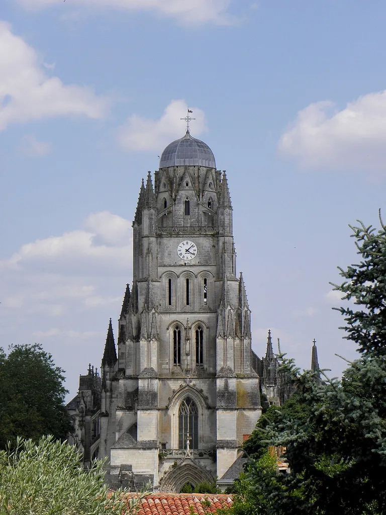 Saintes cathedral