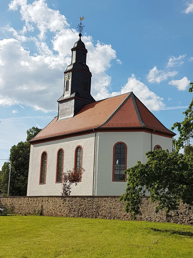 Evangelische Kirche Rodenbach, Gemeinde Altenstadt, Wetteraukreis, Hessen.