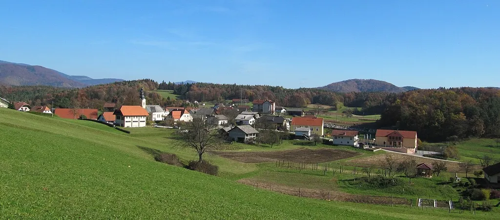 Ponikva pri Žalcu, village in Slovenia