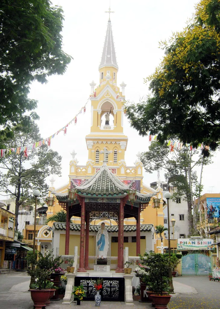 Nhà thờ Cha Tam ở quận 5, Thành phố Hồ Chí Minh, Việt Nam.