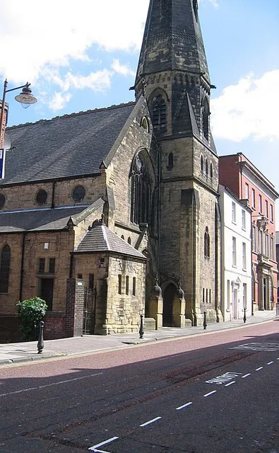 Former Congregational church in Claypath, Durham, England, seen from the southwest. Later an United Reformed church; now disused.