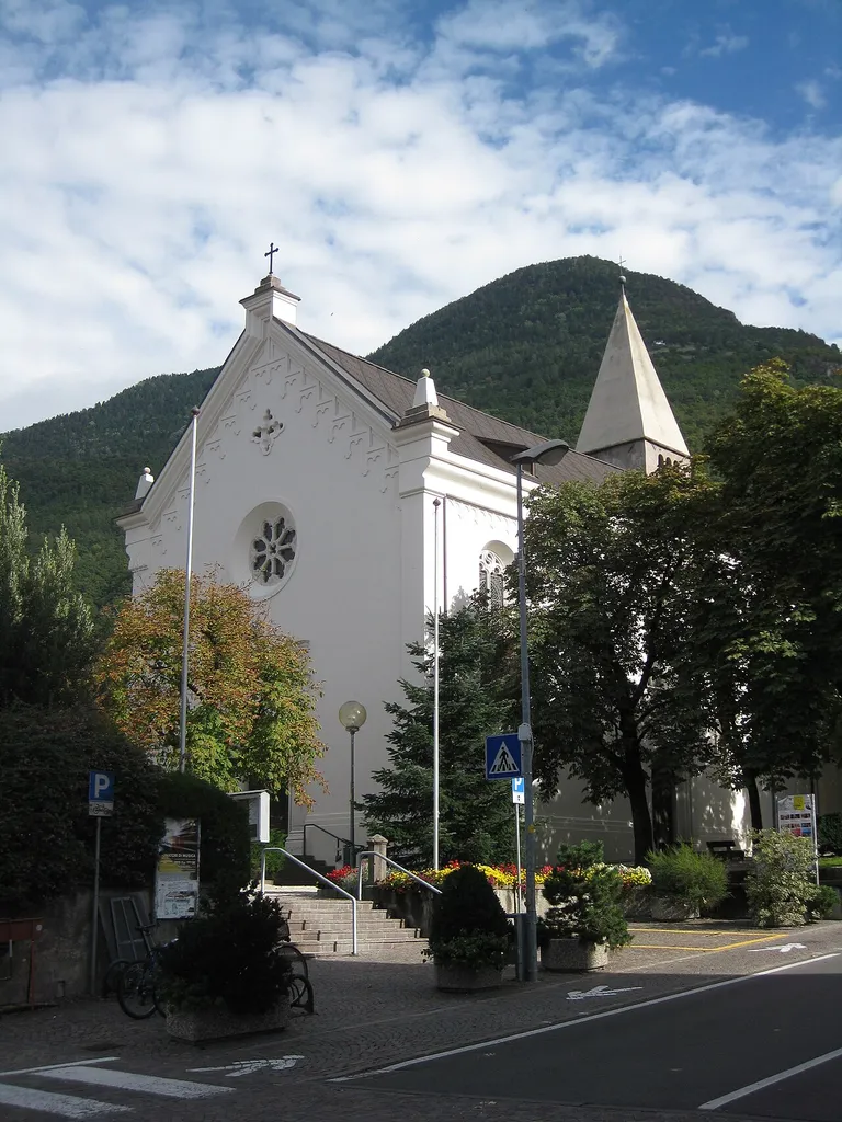 Pfarrkirche St. Anton Abt und Nikolaus in Leifers