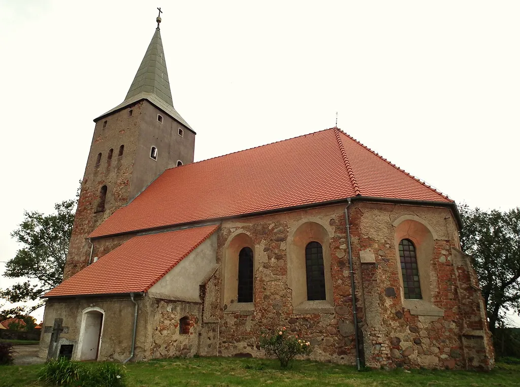 Kościół św. Kazimierza w Połęcku koło Ośna Lub.