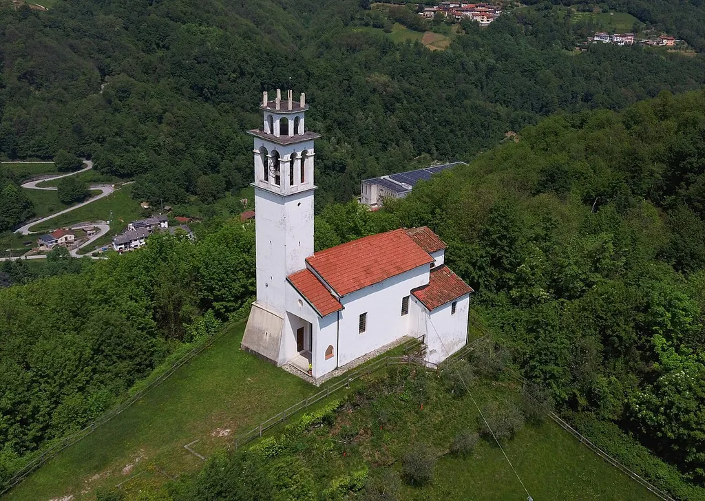 Valli del Pasubio (Veneto, Italy), Saint Gertrude church