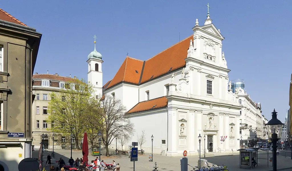 Church de:Karmeliterkirche (Leopoldstadt) in Vienna 2