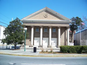 First Presbyterian Church
