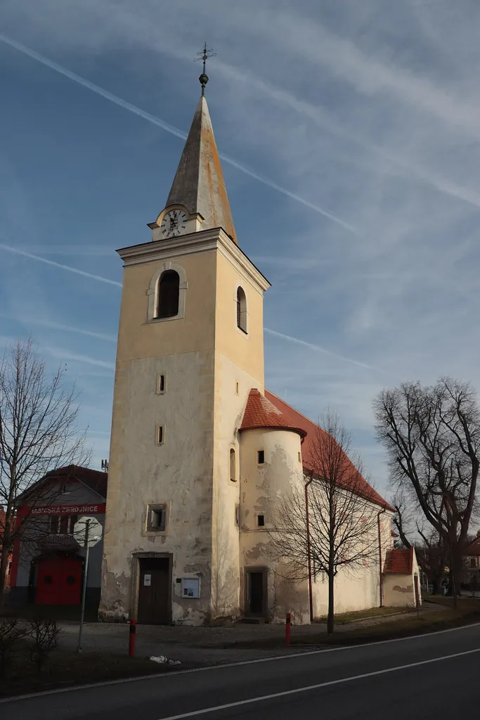 Overview of church of Holy Trinity in Vladislav, Třebíč District.