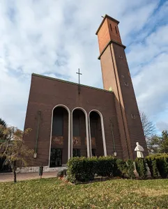 Sacred Heart of Jesus Church, Komárom