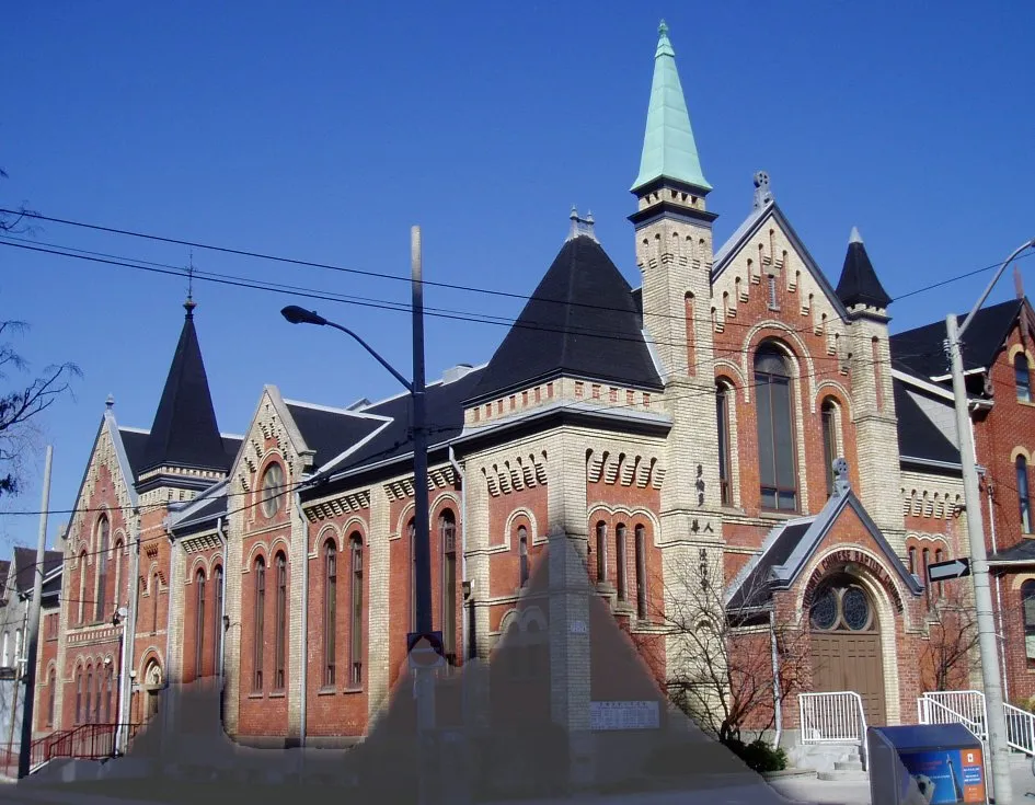 Taken by SimonP in April 2005