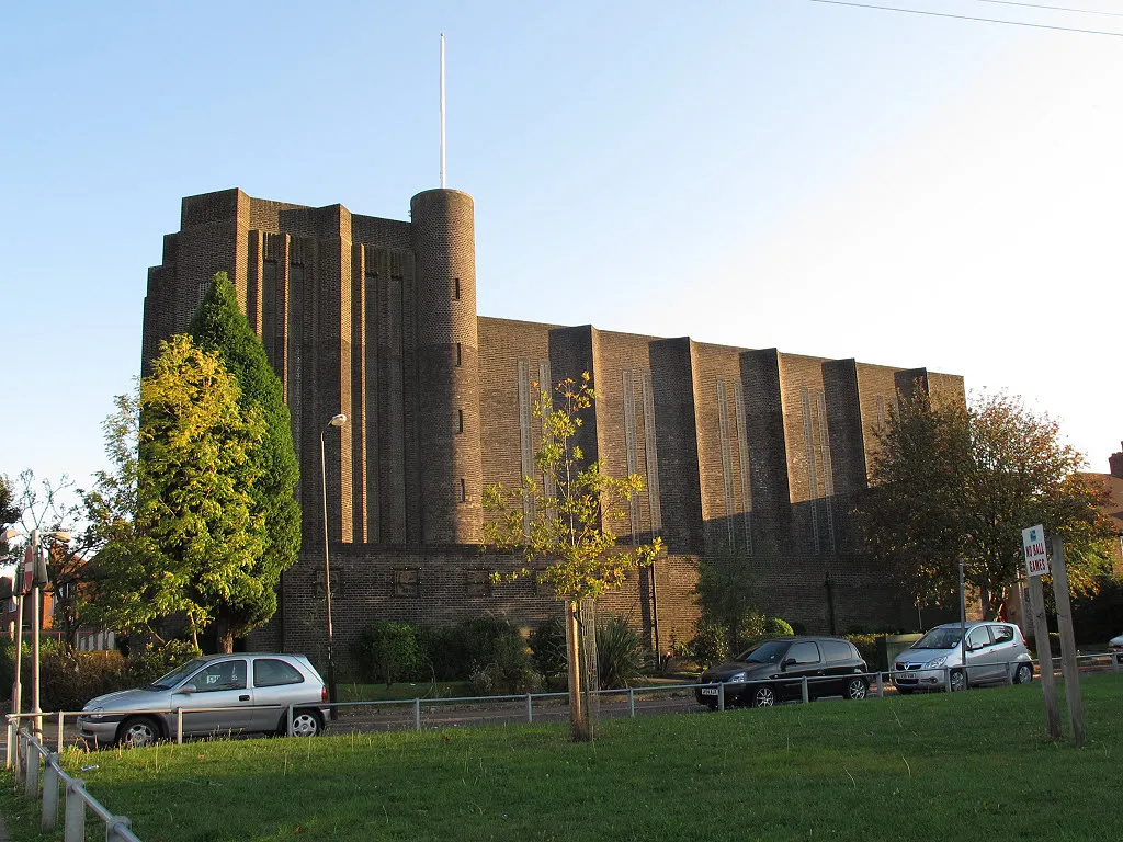 St Saviour's church, Middle Park, Eltham