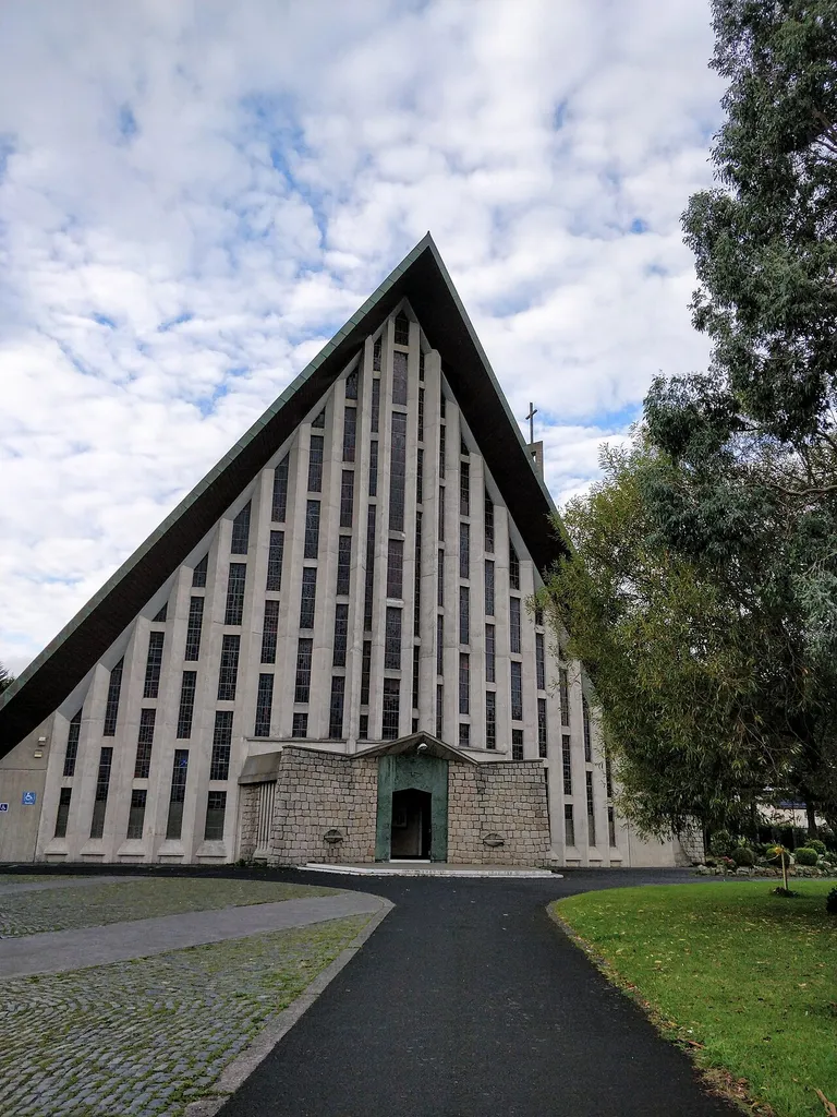 County Dublin, Church of the Holy Spirit (Dublin).