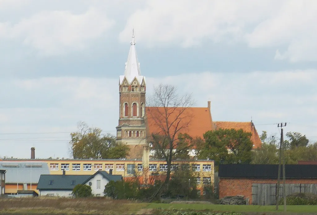 Stawiszyn, Church.