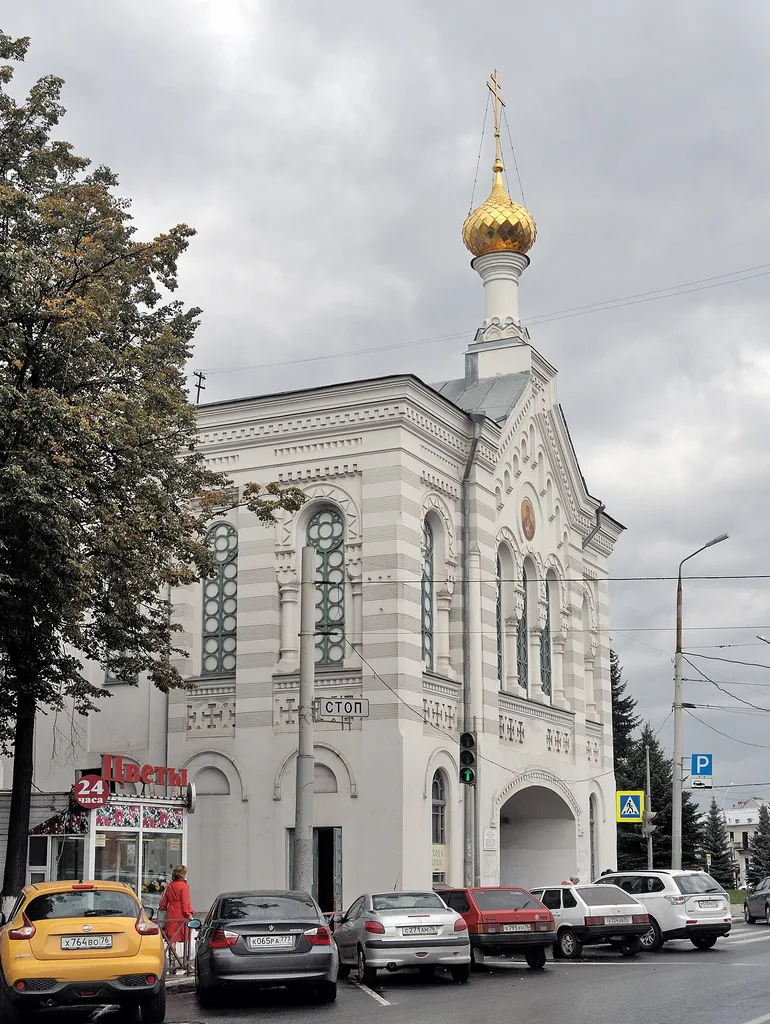 Башня Власьевская со Знаменским надвратным храмом: улица Первомайская, 2-а, Ярославль, Ярославская область