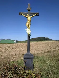 Wayside cross in Bořitov near airport