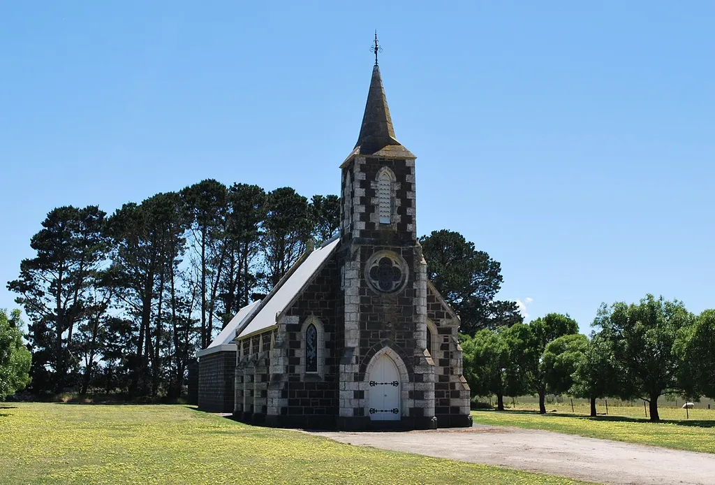 St John's Uniting church at en:Streatham, Victoria