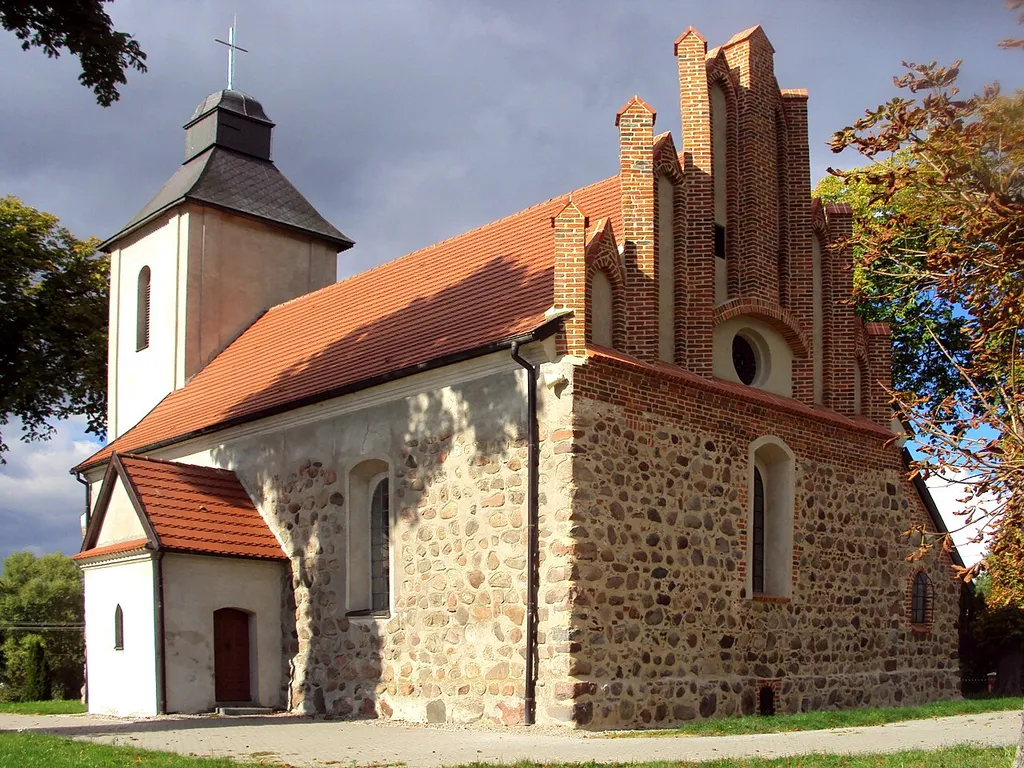 Radomin - rzymskokatolicki kościół parafialny pw. św. Mikołaja, XIV, XVIII/XIX w.