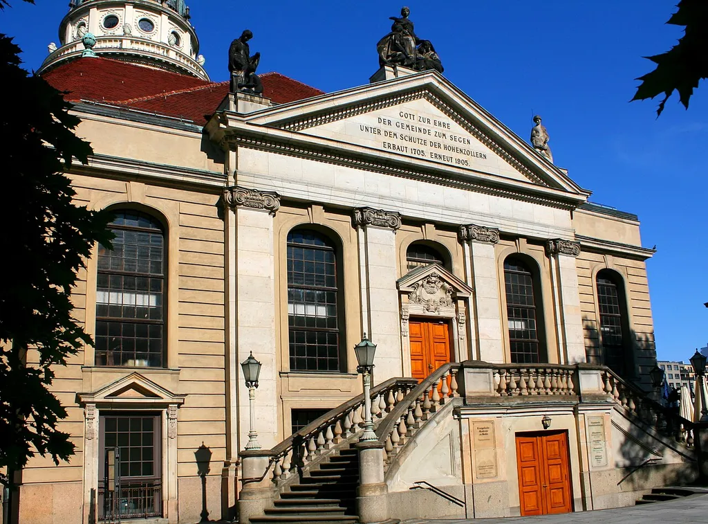 Französische Friedrichstadtkirche am Gendarmenmarkt in Berlin (Mitte)