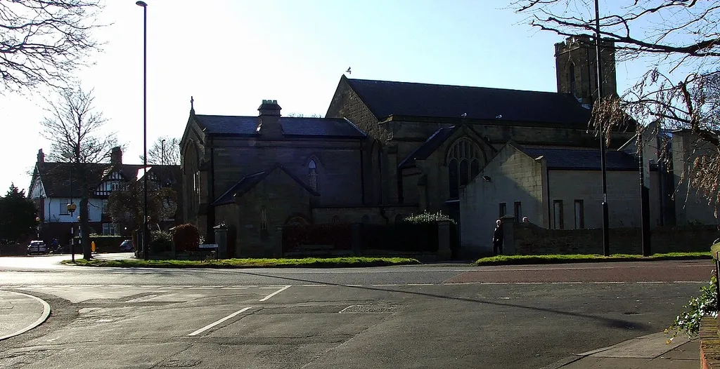 Holy Saviours Church, Tynemouth