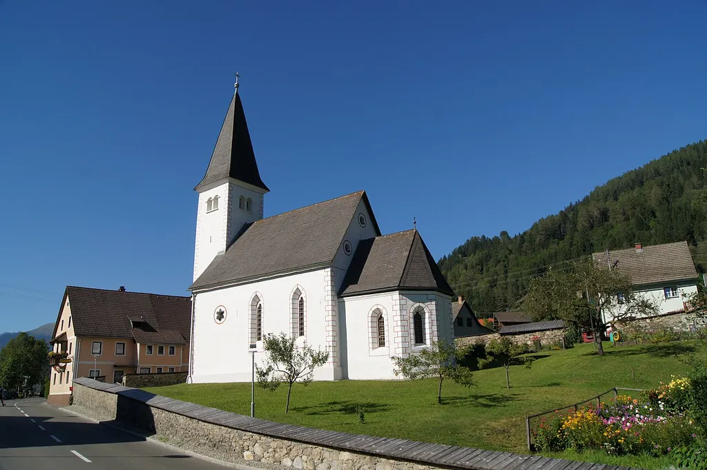 Kath. Filialkirche hl. Bartholomäus mit ehem. Friedhof