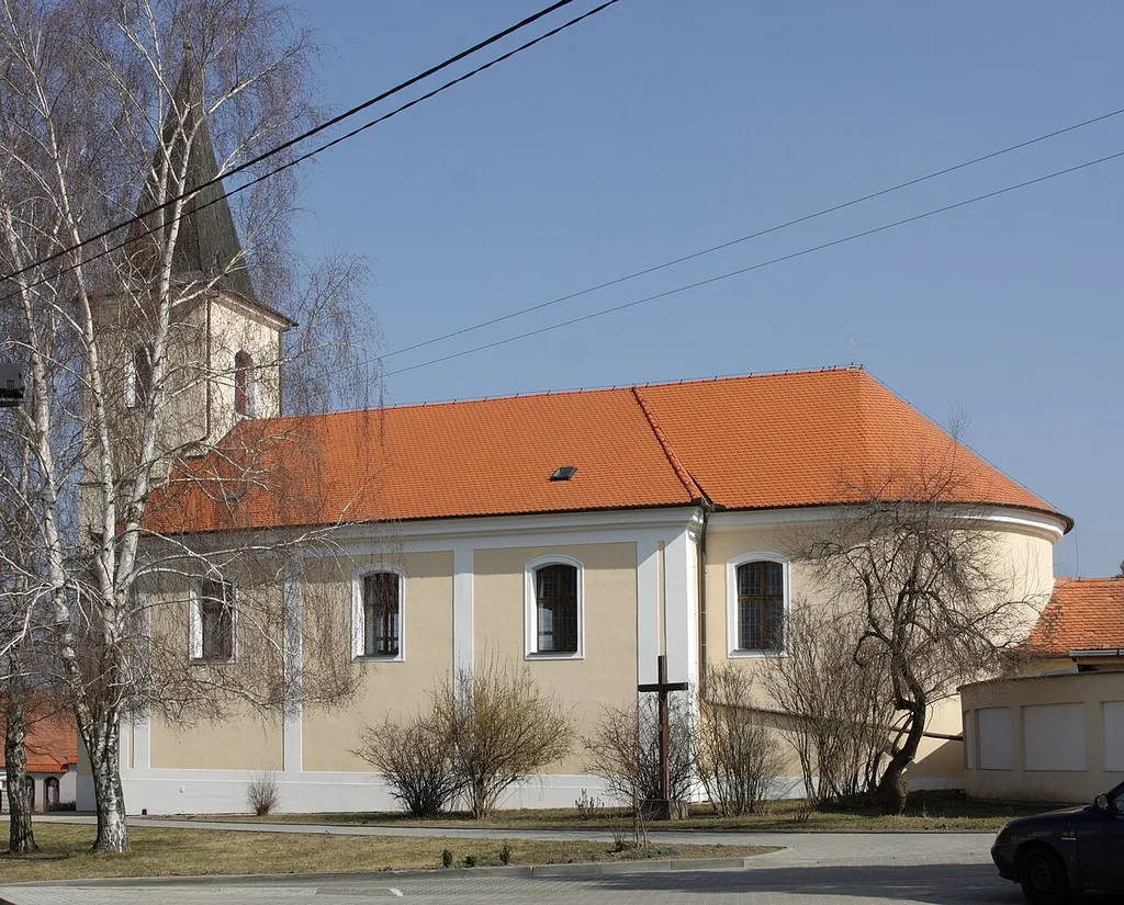 Křepice - kostel sv Bartoloměje.