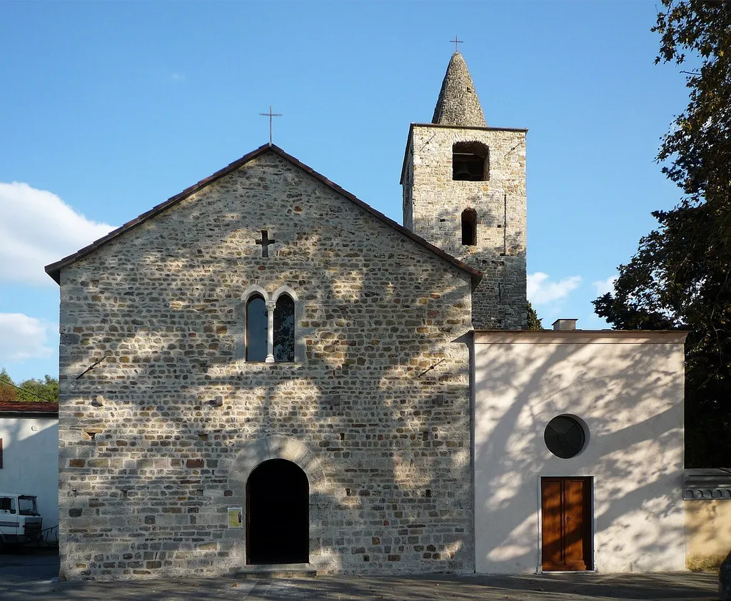 Pieve di San Venerio a La Spezia - Migliarina, facciata