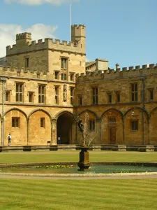 Christchurch, Mercury Fountain, the Great Quadrangle