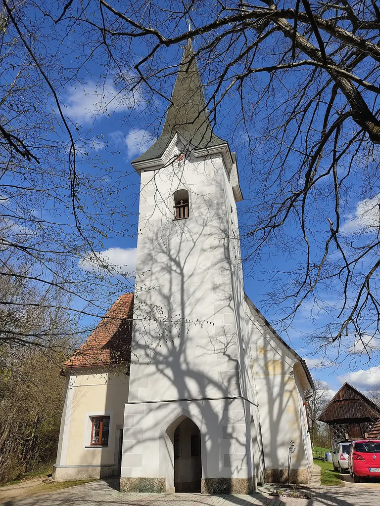 Church of the Holy Cross (Roman-catholic church in Retje, central Slovenia)